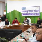 मुख्य सचिव का चम्पावत दौरा-विकास परियोजनाओं की समीक्षा, प्रगति में तेजी लाने के दिए निर्देश