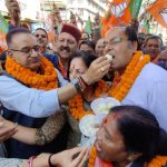 भाजपा मसूरी मंडल ने मनाया जीत का जश्न, आतिशबाजी की, मिठाई बांटी