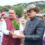 मंत्री गणेश जोशी ने किया सर्वोच्च न्यायालय के मुख्य न्यायाधीश का स्वागत