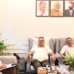 विभागीय योजनाओं एवं लंबित कार्यों को समयबद्ध ढंग से पूरा करने के मंत्री जोशी ने दिए निर्देश