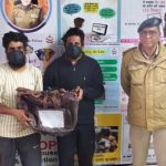 चोरी के आरोप में पंजाब से घूमने आये दो युवक गिरफ्तार